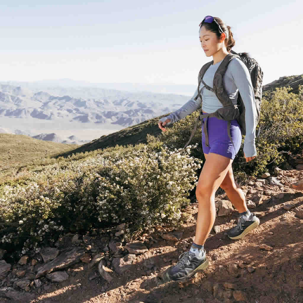 Women's Hiker Quarter Midweight Hiking Socks - Image 7