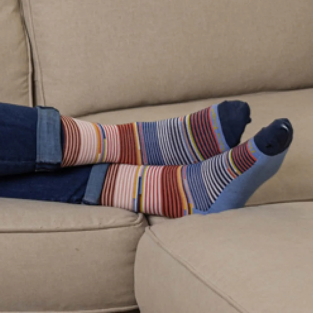 Women's Pixie Crew Light Socks - Image 2