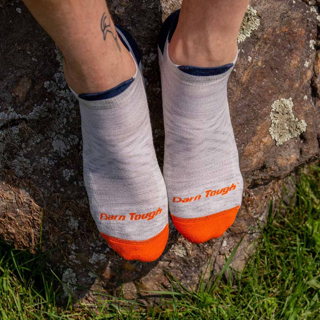 Men's Run No Show Tab Ultra-Lightweight Cushion Socks - Image 3