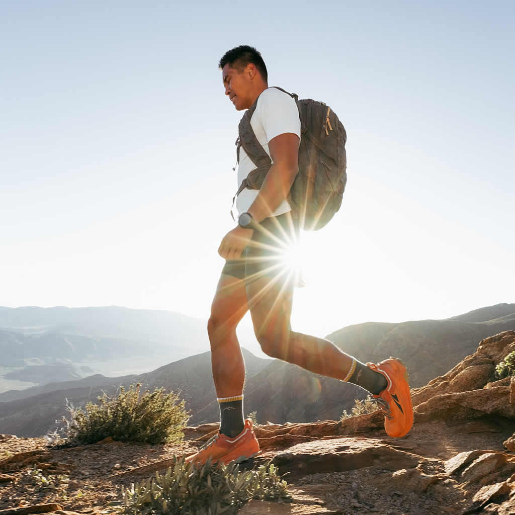 Men's Hiker Micro Crew Midweight Cushion Sock - Image 14