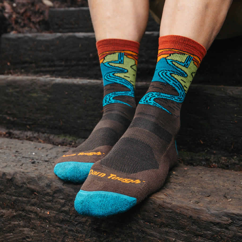 Men's Chasing Waterfalls Micro Crew Lightweight Hiking Socks - Image 6