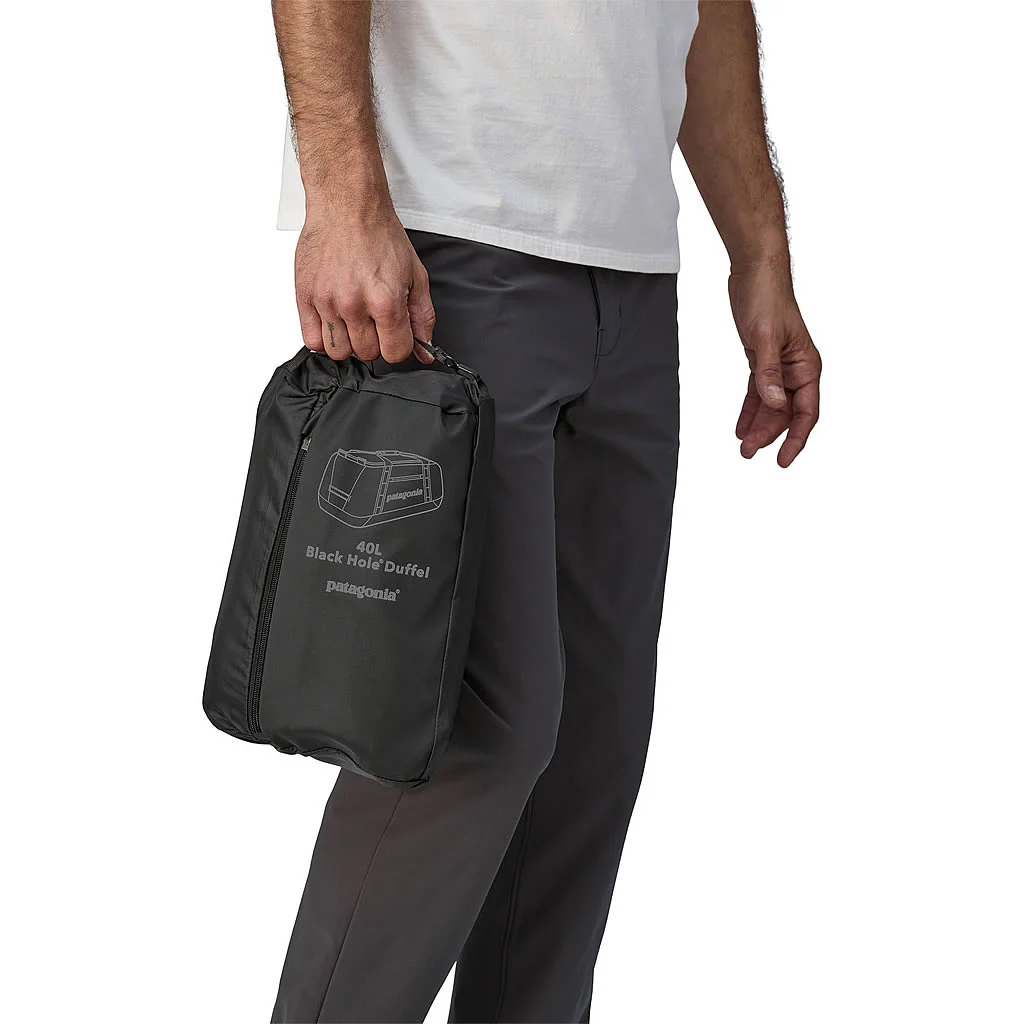Black Hole Duffel 40L - Image 7