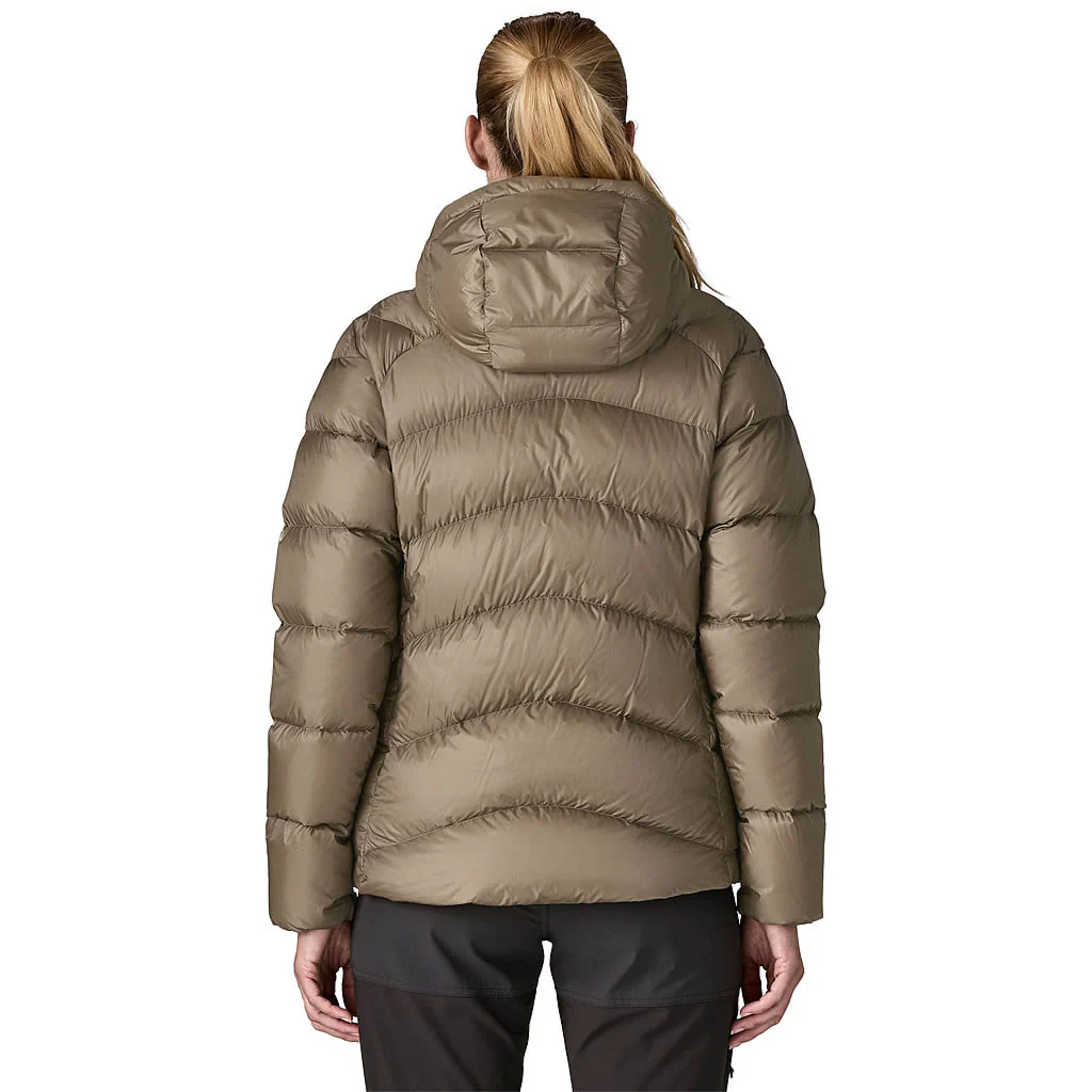 Women's Fitz Roy Down Hoody - Image 38