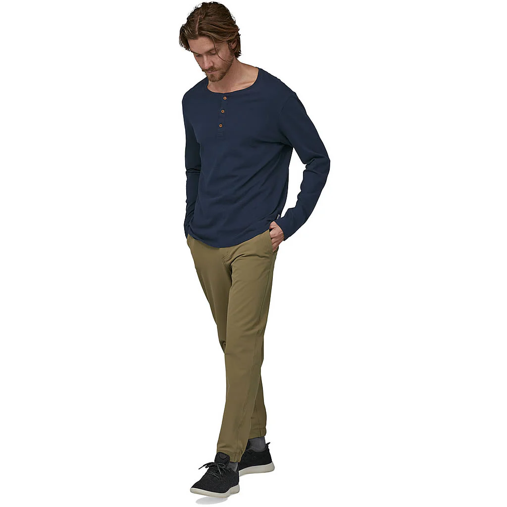 Men's Long-Sleeved Daily Henley - Image 14