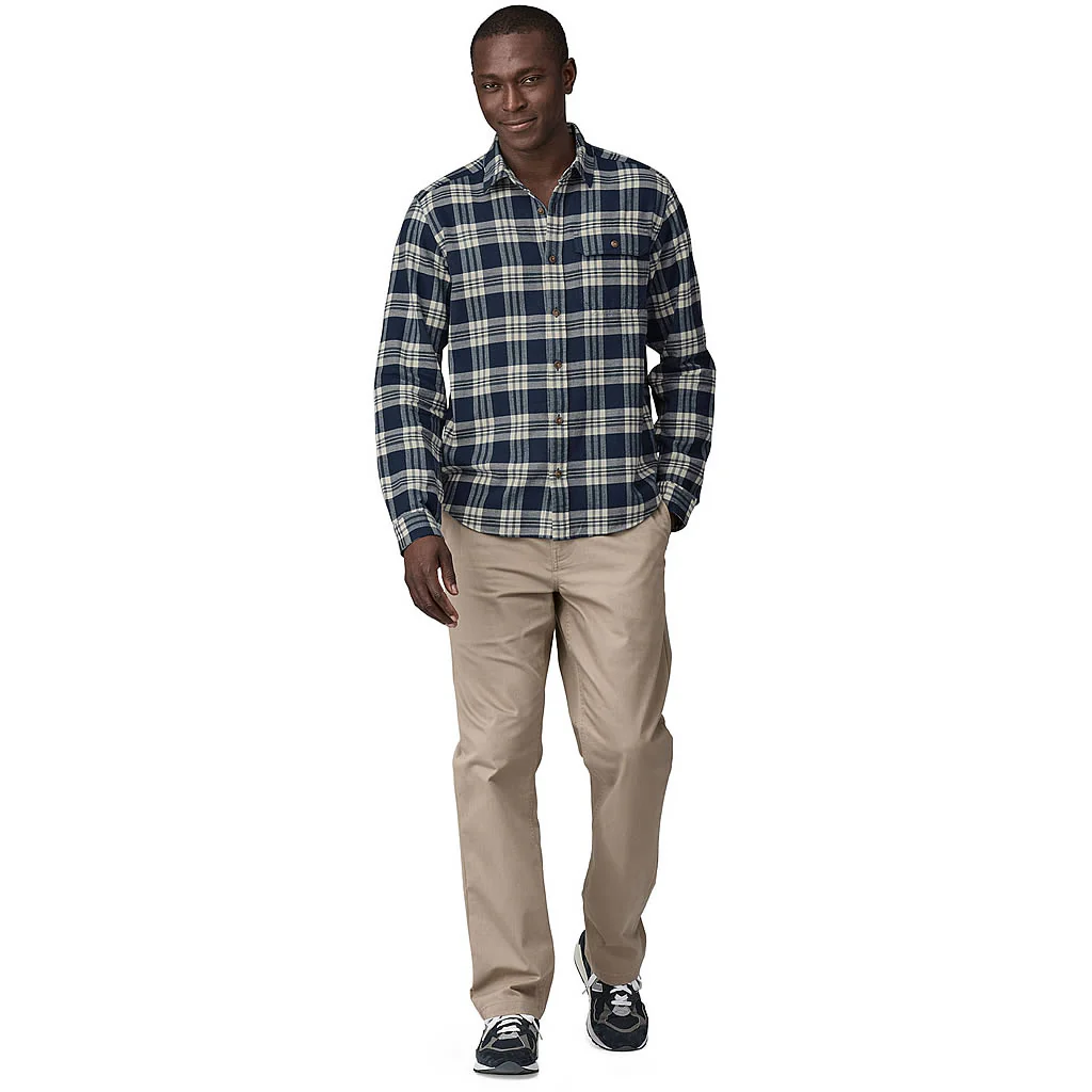 Men's Long-Sleeved Lightweight Fjord Flannel Shirt - Image 5