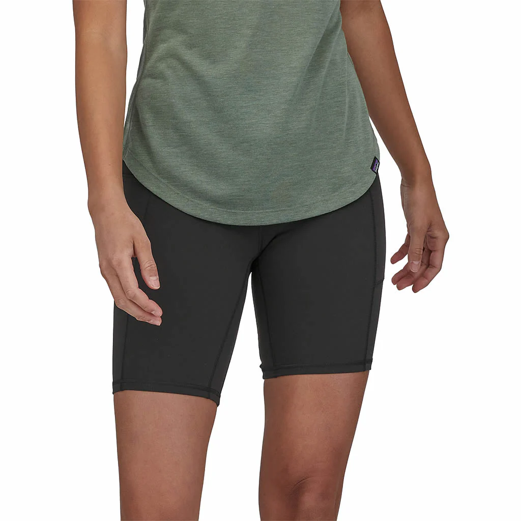 Women's Maipo Shorts 8" - Image 3