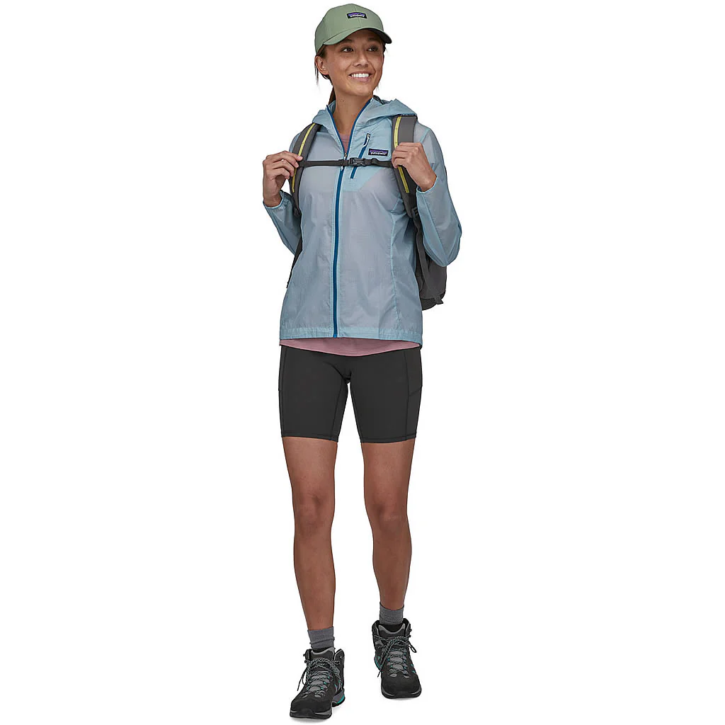 Women's Maipo Shorts 8" - Image 5