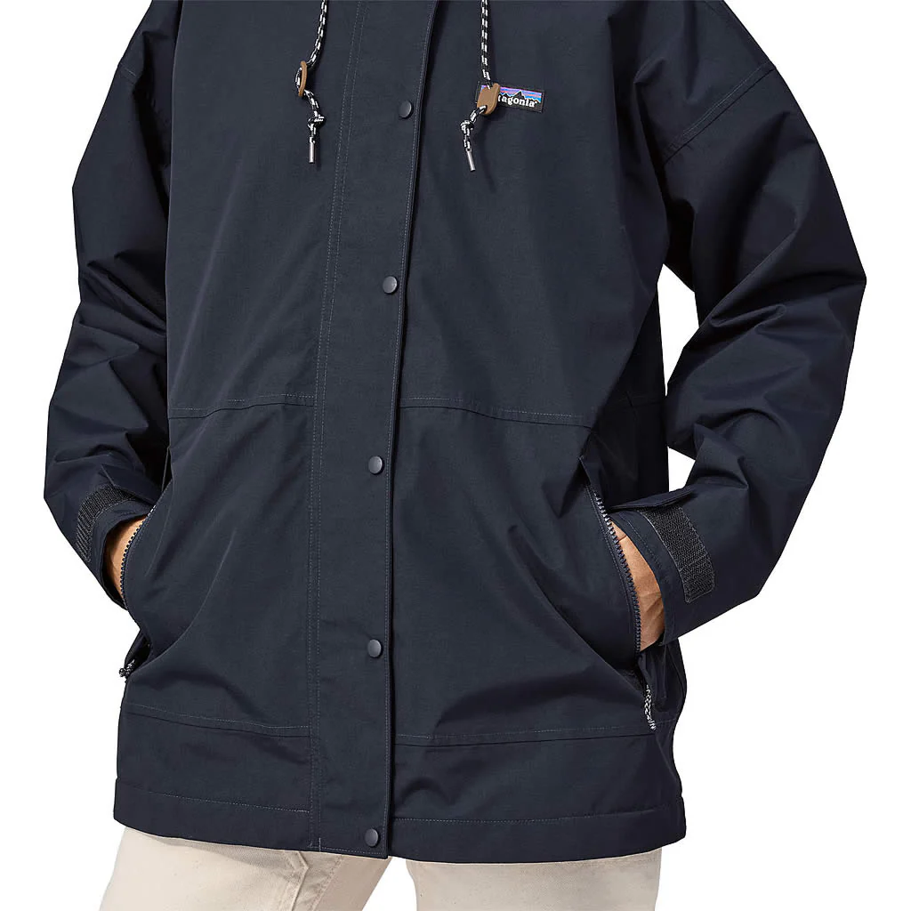 Women's Outdoor Everyday Rain Jacket - Image 6