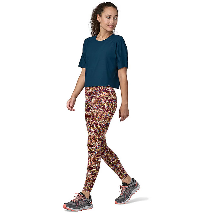 Women's Short-Sleeved Capilene Cool Trail Cropped Shirt - Image 5