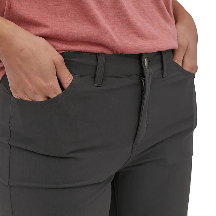Women's Skyline Traveler Shorts - Image 3