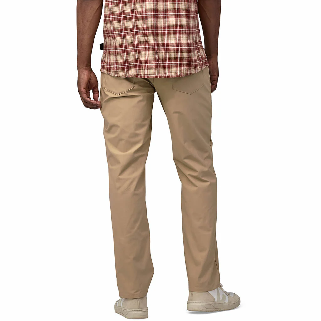 Men's Transit Traveler 5-Pocket Pants Short - Image 13