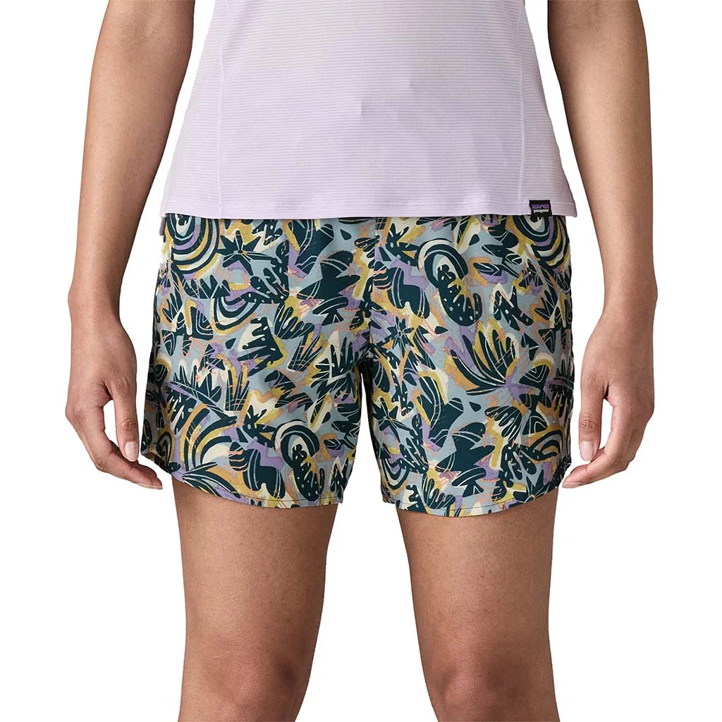 Women's Multi Trails Shorts 5 1/2" - Image 5